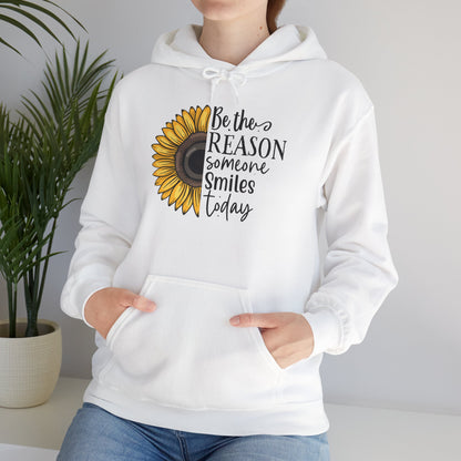 Be the Reason Someone Smiles | Unisex Heavy Blend™ Hoodie